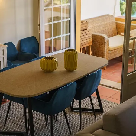 Casa V3 Com Varanda O *