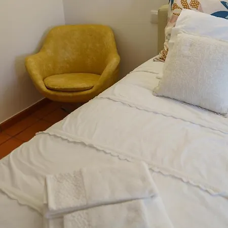 Casa V3 Com Varanda O *